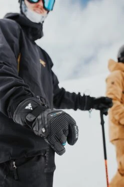 Panorama Gloves - Adult -Auclair Sales Store panorama 1